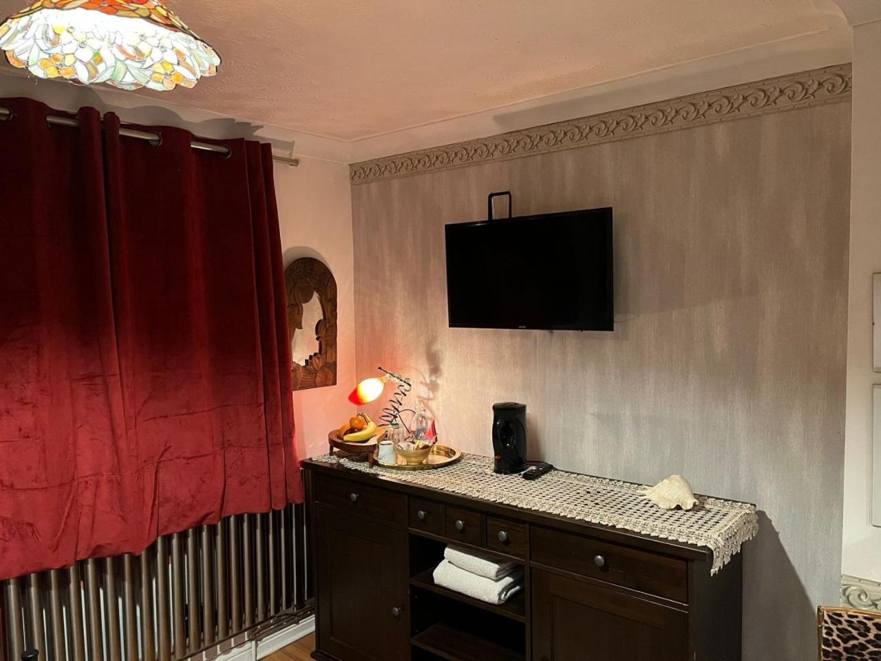 Lovely Double Bedroom In Rotherhithe London Eksteriør billede